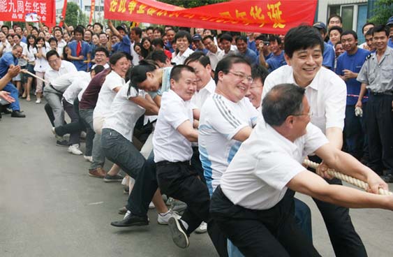 引領(lǐng)潮流的70后老玩童 ——山河智能董事長 何清華