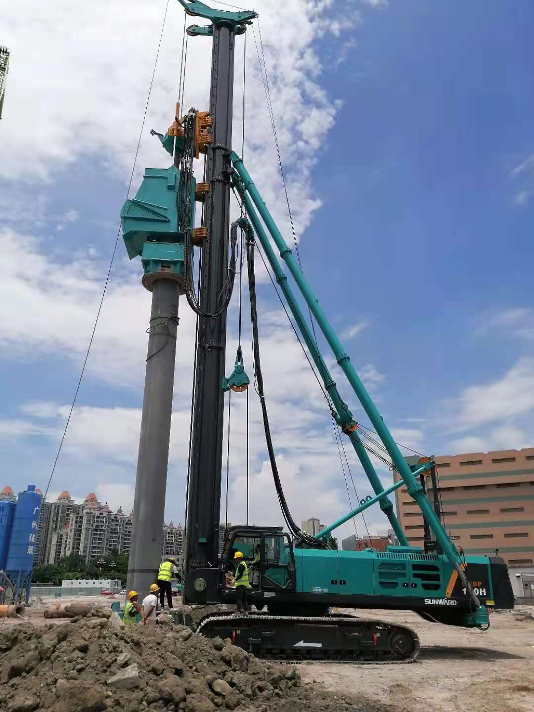 入巖效率取得突破性提升！山河智能隨鉆跟管鉆機廣受好評